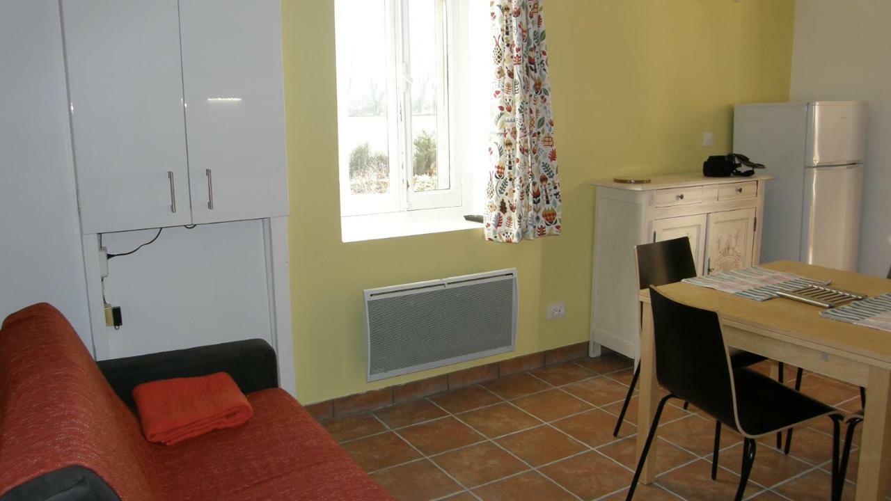Gite Du Gardien Saint-Martin-de-Crau Eksteriør bilde